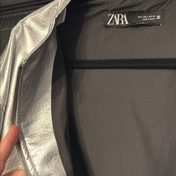 Zara Silver Satin Bomber Jacket - Picture 4 of 6